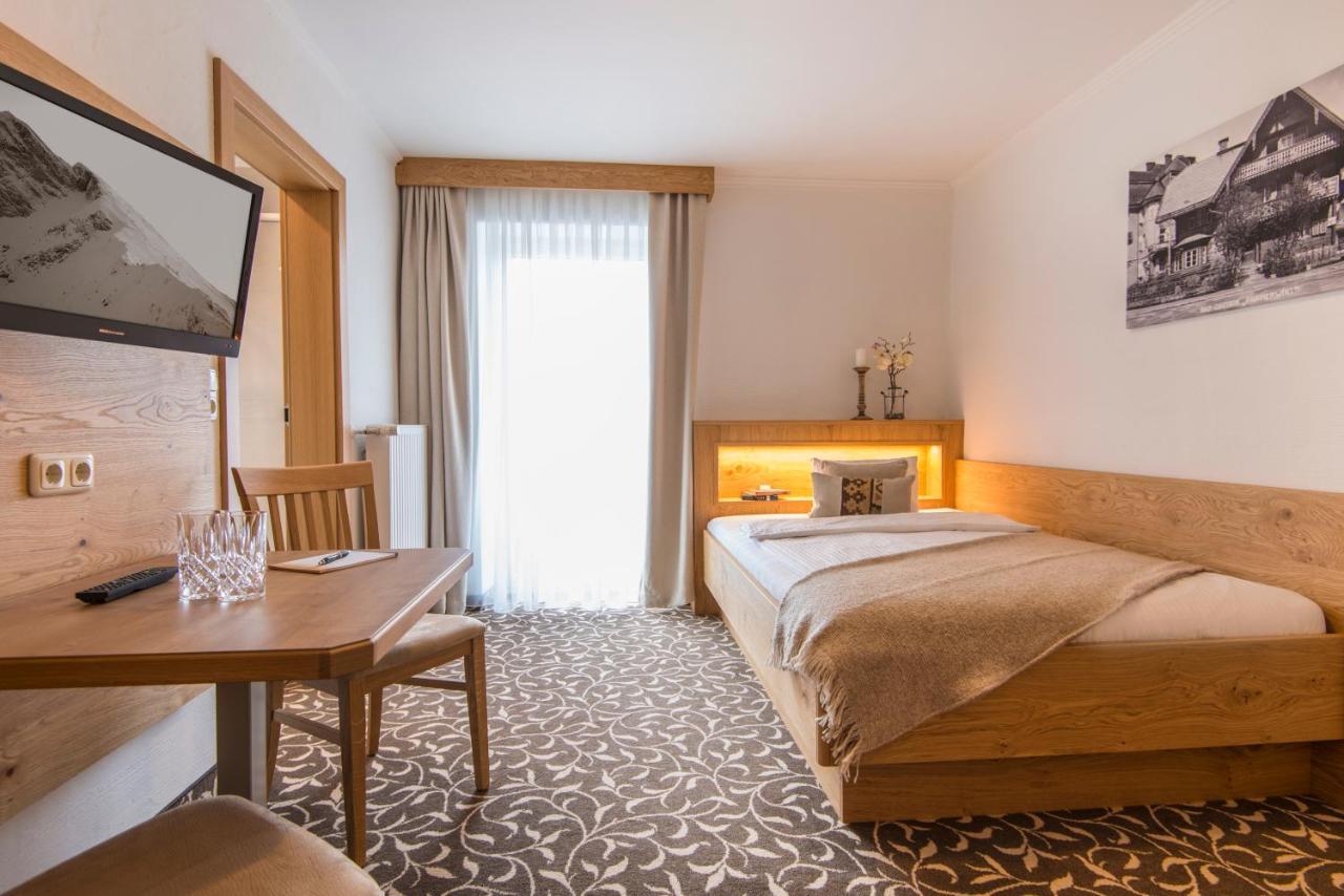 Pension Appartements Gabriele Bad Gastein Kültér fotó