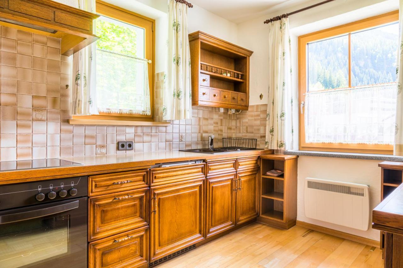 Pension Appartements Gabriele Bad Gastein Kültér fotó