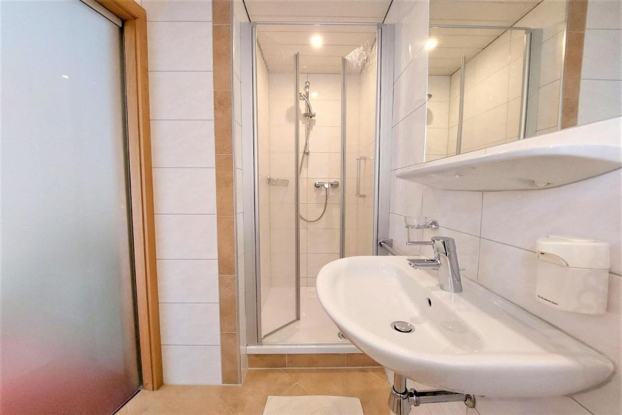 Pension Appartements Gabriele Bad Gastein Kültér fotó