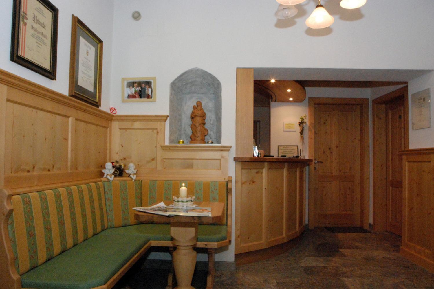 Pension Appartements Gabriele Bad Gastein Kültér fotó
